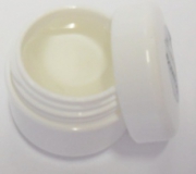 be LACKY Basetop 5 g